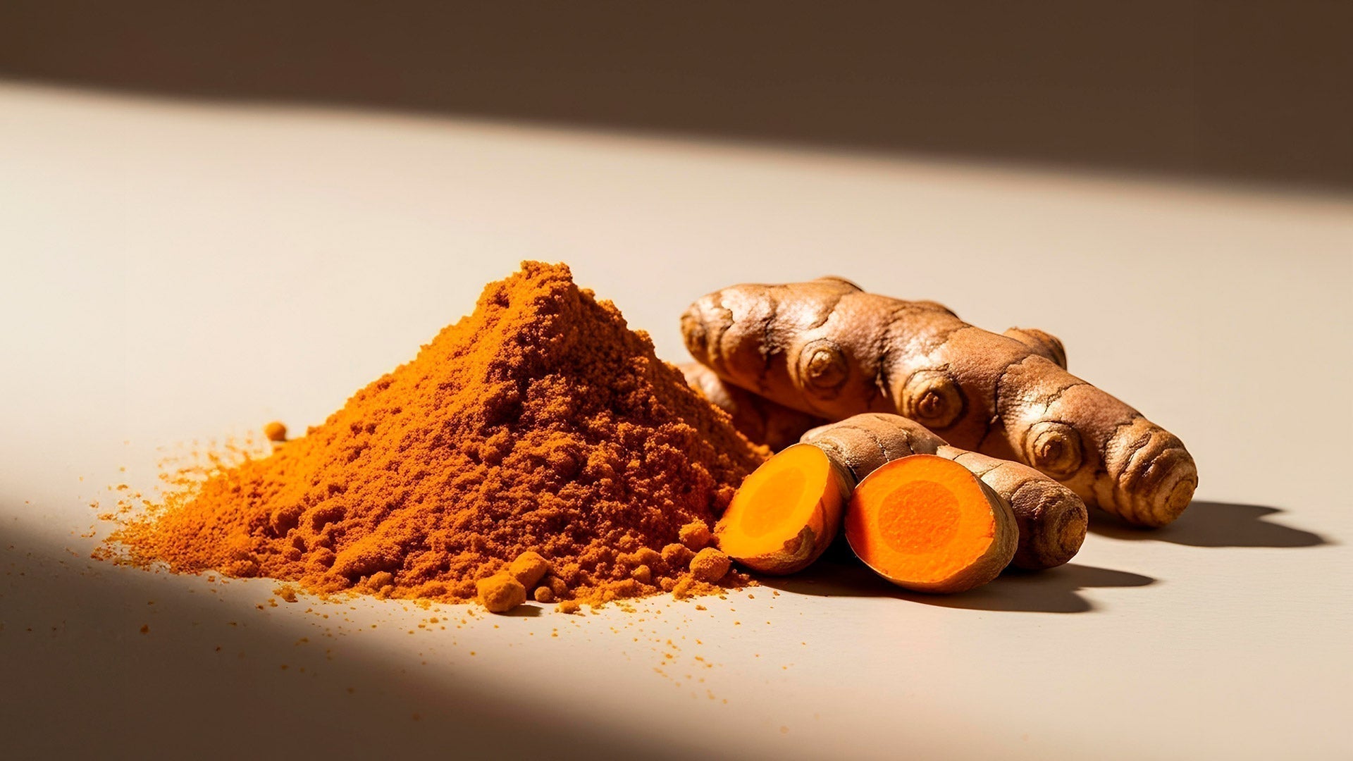 Cúrcuma: propiedades, beneficios y para qué sirve esta planta medicinal